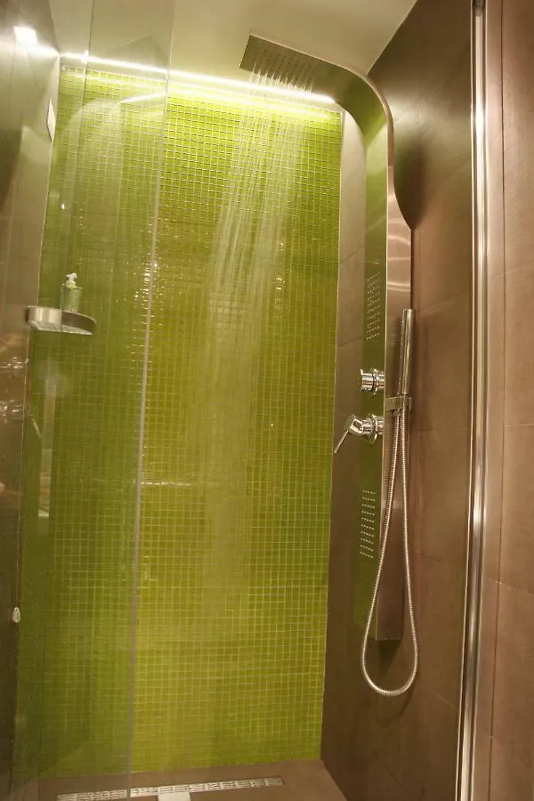 Apartment Wellnessinnrome Shortlet